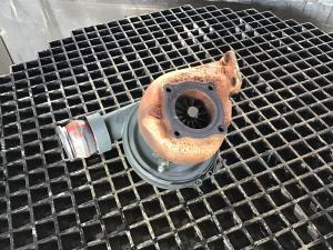 Liebherr Caricabatteria turbo